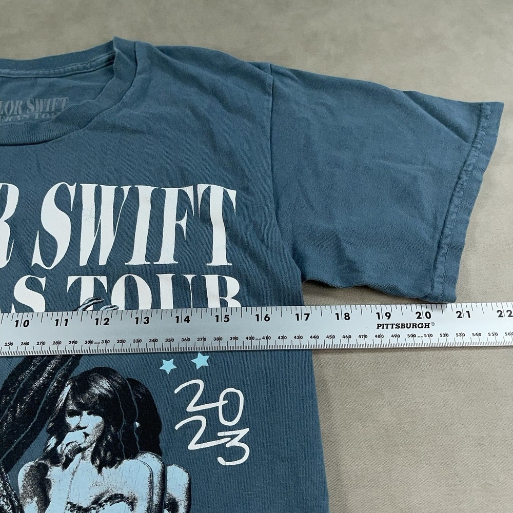 Taylor Swift Eras Concert Tour T Shirt Blue Short Sleeve Adult Size Small 2023 - Picture 6 of 9